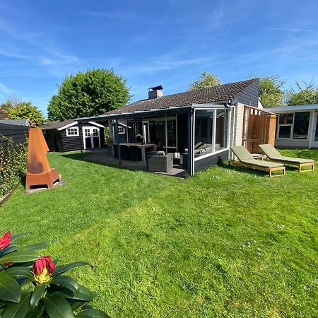 Bungalow Near Beach With Large Private Garden - Not For Companies Ouddorp Dış mekan fotoğraf